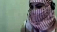 Palestine Arab Hijab Girl show her Big Boobs in Webcam