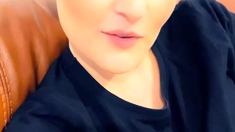 amateur his tall blonde fetish masturbating on live webcam