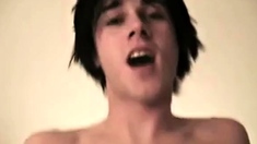 Emo Twink Amateur Bareback Fuck