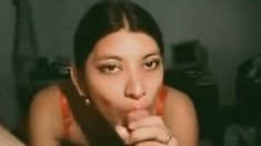 Desi woman knows deepthroat sucking